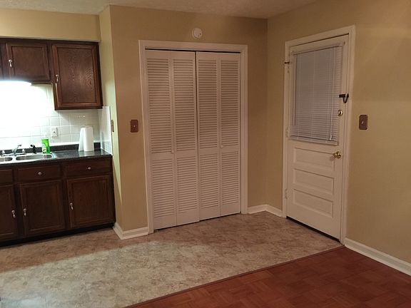 3rd image of 1615 Highland Way #1
