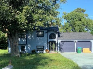 1174 E Lombardy Dr, Deltona, FL 32725