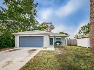 5839 Pine St, New Port Richey, FL 34652