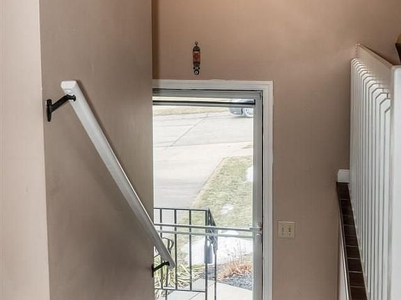 4th image of 5418 N 127th St