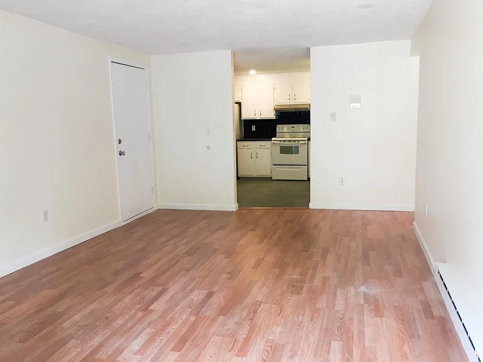 284 Codman Hill Rd #1B