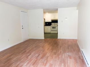 284 Codman Hill Rd APT 1B, Boxboro, MA 01719