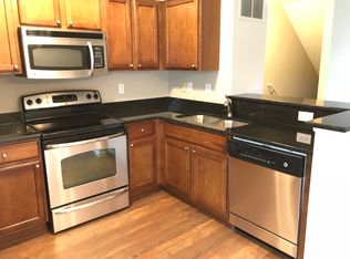 994 Hartford Village Blvd, Columbus, OH