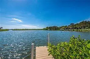 3 bed, 2.0 bath, 1474 sqft, $3,500 — Photo 2