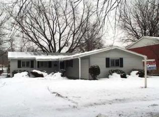 1009 N Indiana St, Griffith, IN 46319