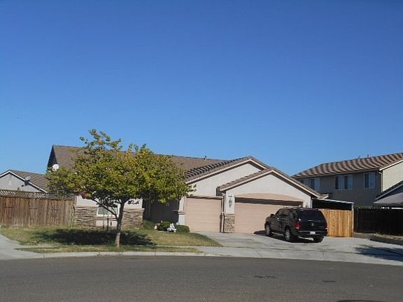 3rd image of 3847 River Springs Ct