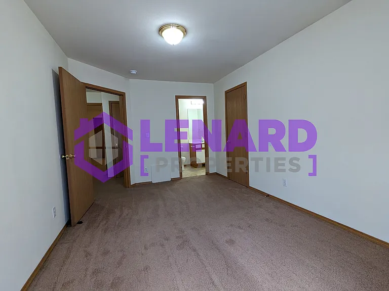 1418 W Frosty Dr — Photo 7