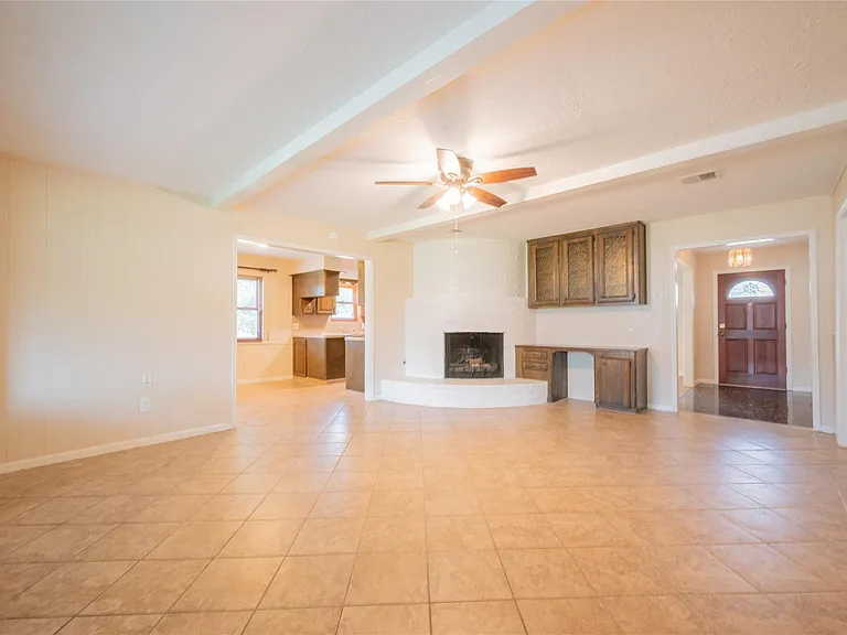 9202 Benning Dr — Photo 24
