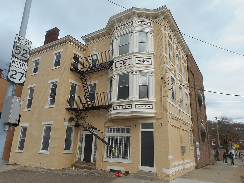 1st image of 1702 Central Pkwy APT 2