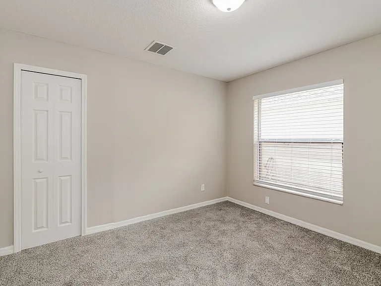 2055 Newtown Rd — Photo 14