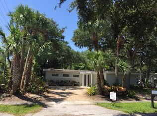 674 Acacia Rd, Vero Beach, FL 32963
