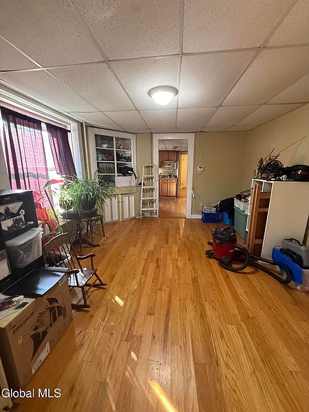 5th image of 64 Oakwood Avenue
