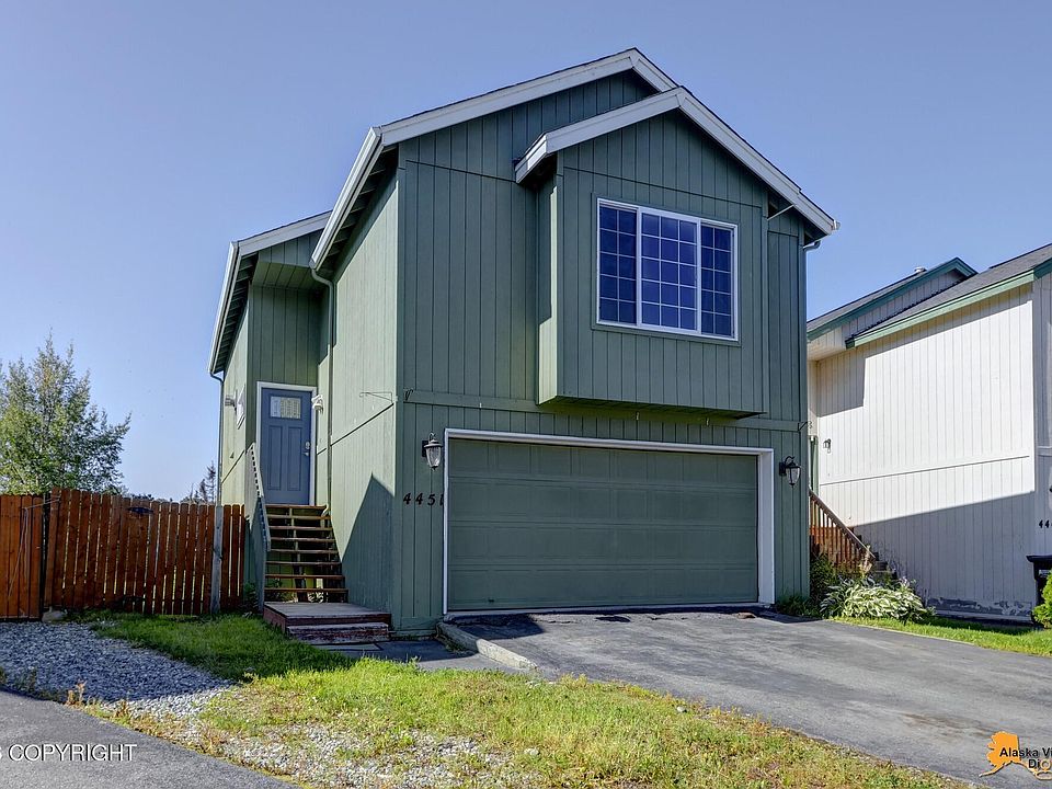 1st image of 4451 W Lake Cir
