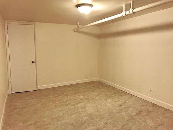 4th image of 3844 W Cornelia Ave APT G