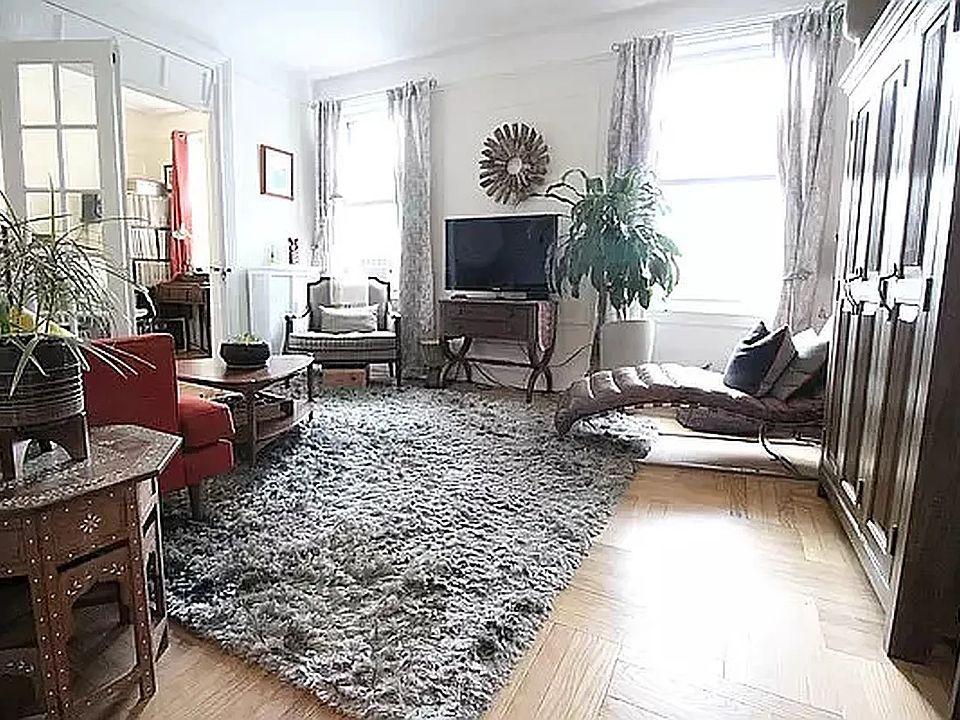 1st image of 508 W 110th St #7A