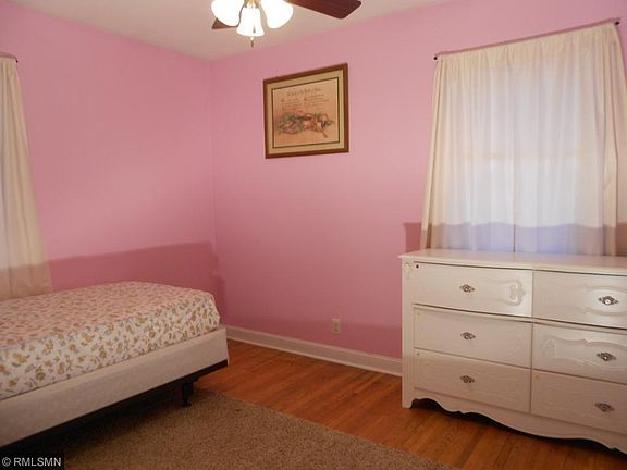 4th image of 7514 Park Ave
