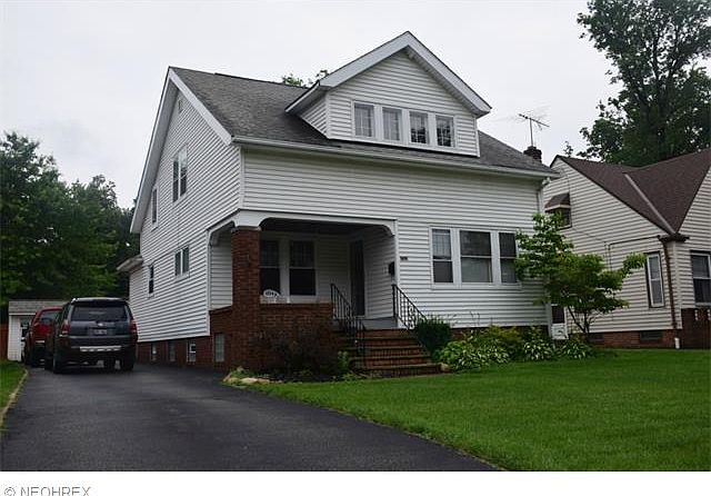 1st image of 723 E 232nd St