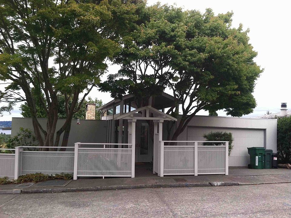 2nd image of 7036 56th Ave NE