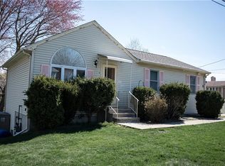 5 Barnes Ave, Johnston, RI 02919