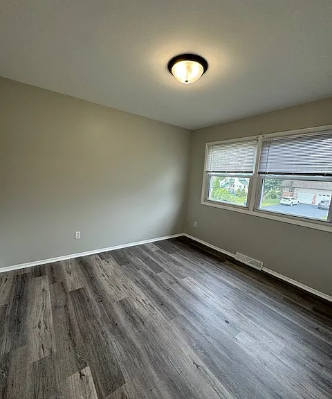 302-312 W Lincoln Ave #304 — Photo 9
