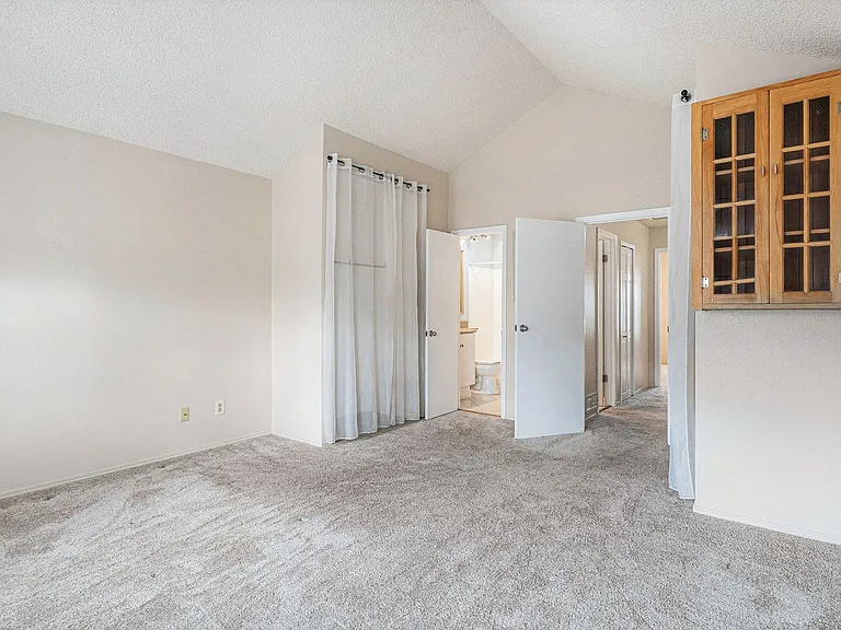 10587 W Dartmouth Ave — Photo 13