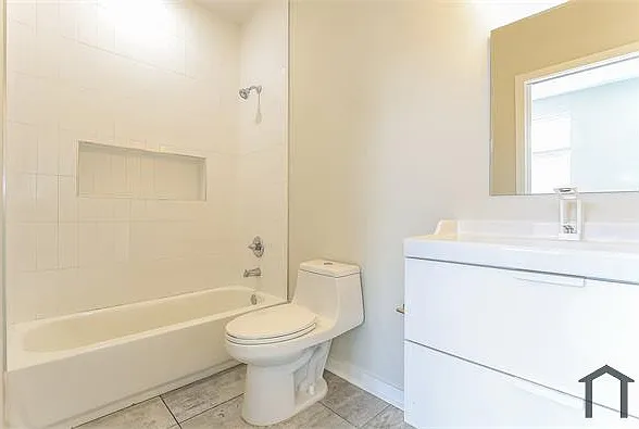 2102 N Percy St #1 — Photo 7