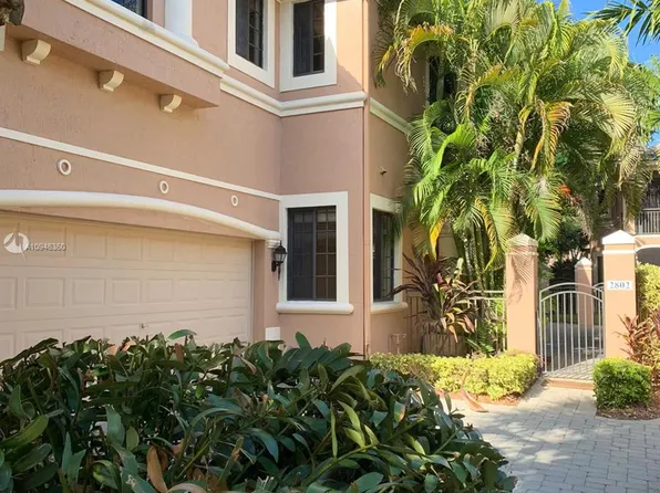 2802 Center Court Dr #2-29, Fort Lauderdale, FL 33332