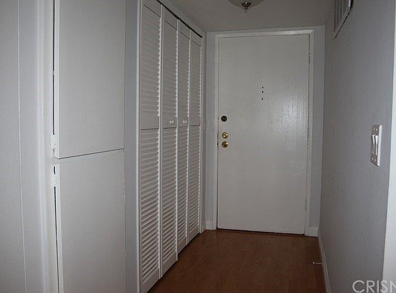 2nd image of 1021 N Crescent Heights Blvd APT 201