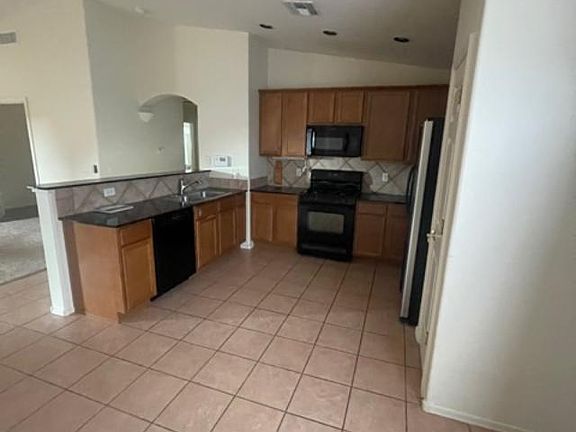 2nd image of 5571 W Painted Cliff Dr