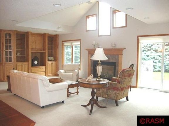 4th image of 108 Thissen Ct
