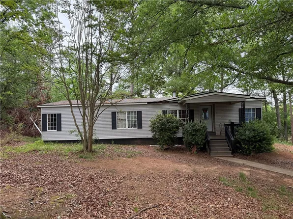 127 Davis St, Central, SC 29630