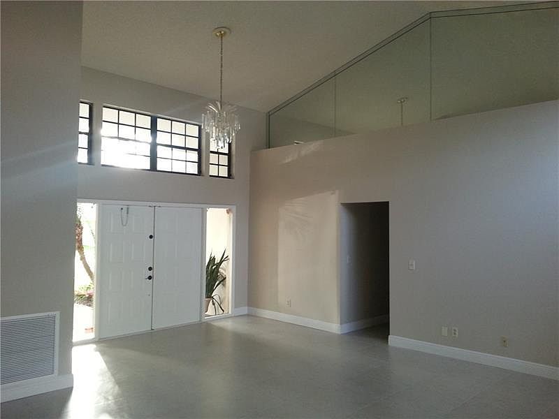 1st image of 3257 Beechberry Cir