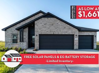 714 Stagecoach Dr, Dayton, TX 77535