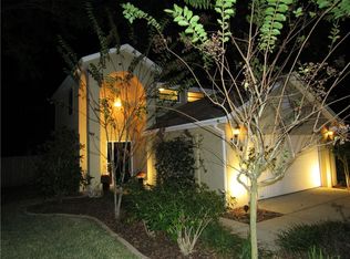 354 Vineyard Dr, Lakeland, FL 33809