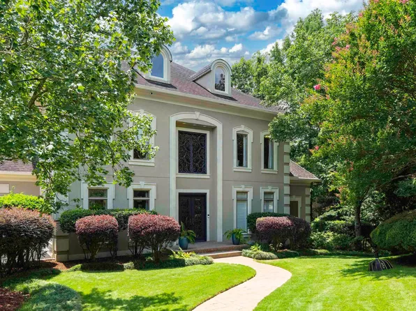2209 Sterlingwood Dr, Birmingham, AL 35243