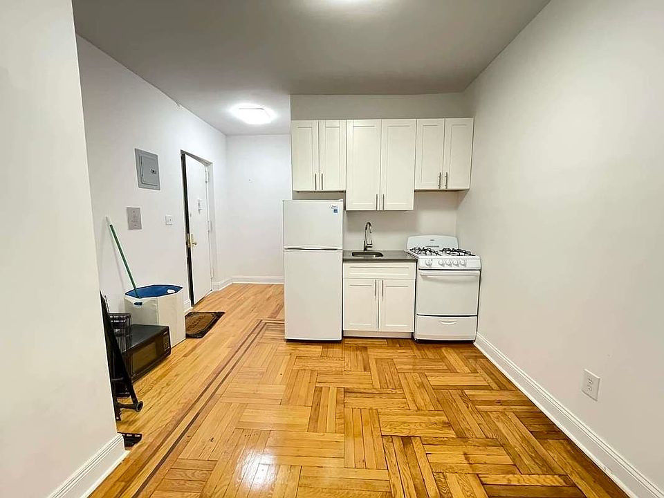 1st image of 89 Crooke Ave #3C