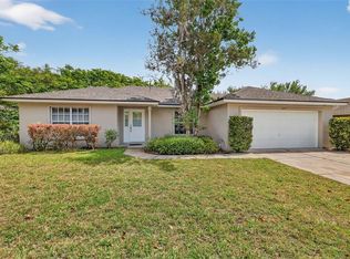 4873 Marsh Harbor Dr, Tavares, FL 32778