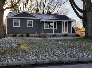 1113 Hunt St, Maumee, OH 43537