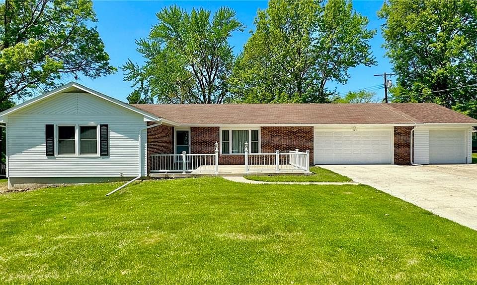 1745 Skier Poin, Trenton, MO 64683 | Zillow