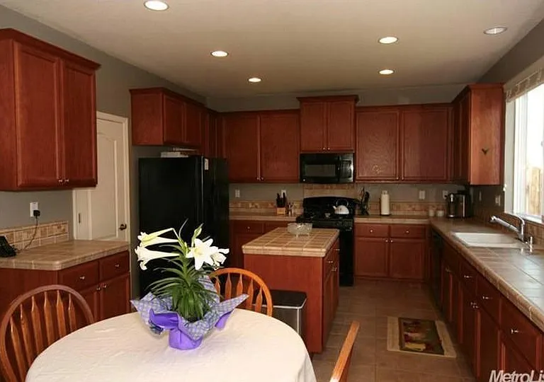 3574 Rulander Way — Photo 2