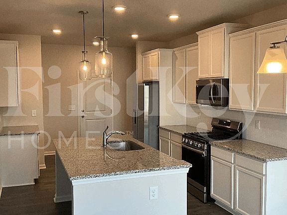 4th image of 1200 Mission Hill Ln