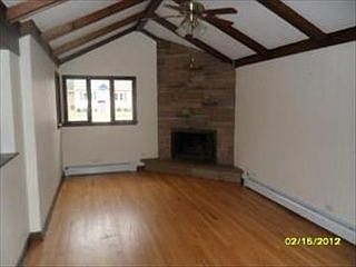 3rd image of 3S530 Curtis Ave