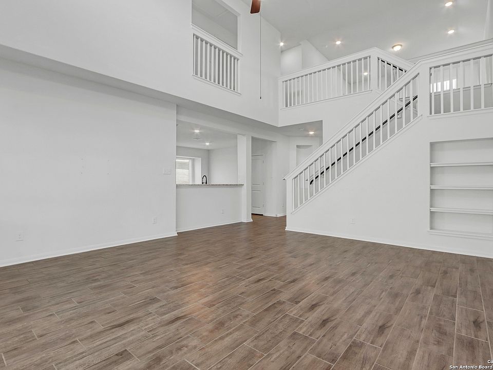 1st image of 1625 Lawnside