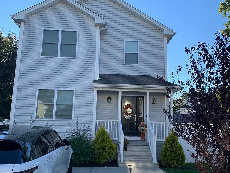 14 Cleveland Ave — Photo 1
