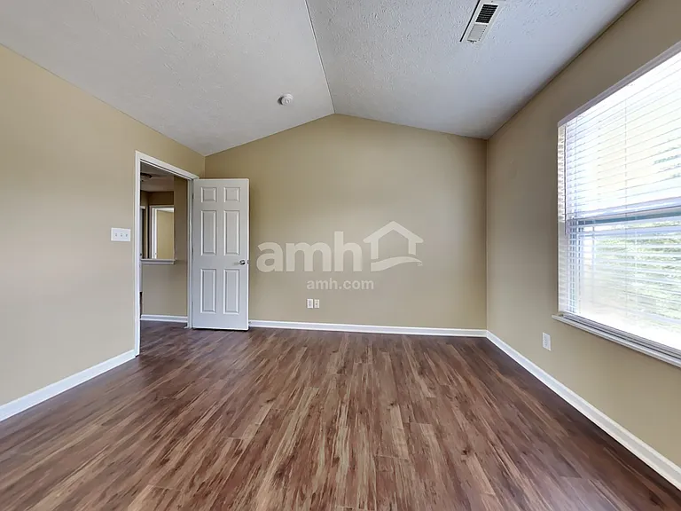 111 Covey Pl — Photo 9