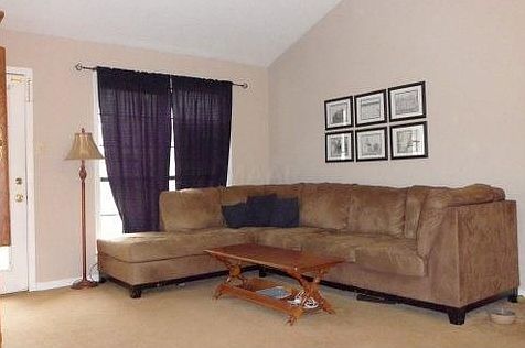 3rd image of 6935 Tobin Dr
