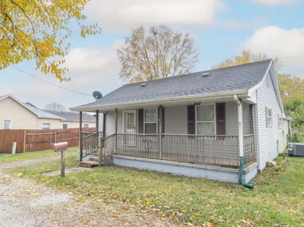 334 N Harrison St, Knightstown, IN 46148