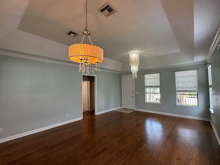 3259 Newberry Blvd — Photo 6