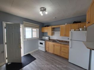 356 Barrie Rd #5, Orillia, ON L3V2R9