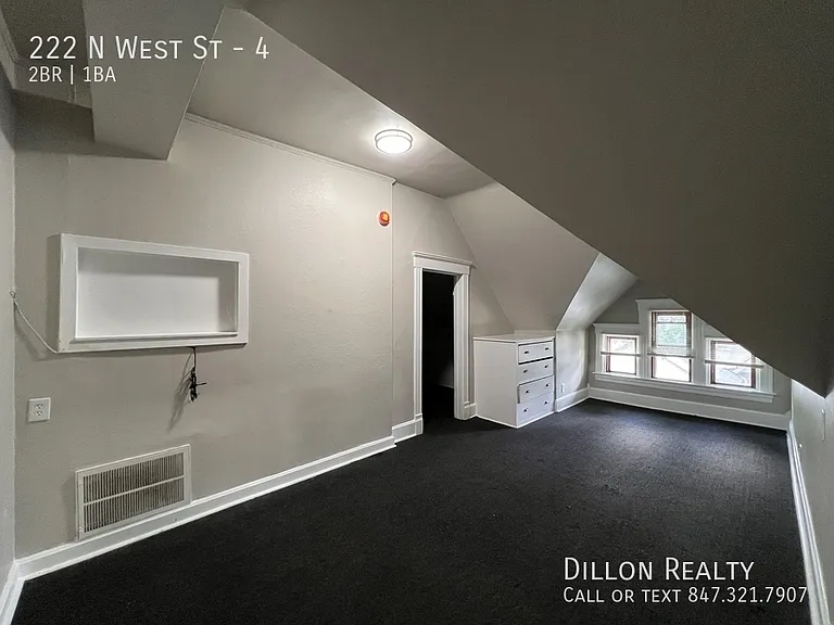 222 N West St #4 — Photo 3